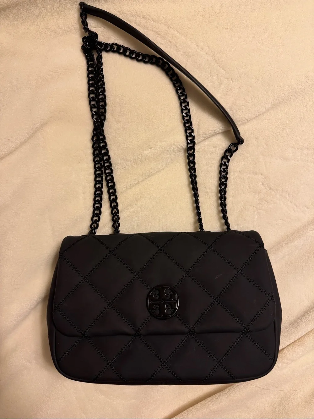 Tory Burch Fleming Quilted Chain Shoulder Bag in Black - Picture 1 of 5